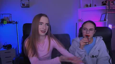 doll_vey online show from November 6, 8:10 pm