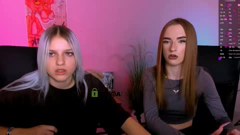 doll_vey online show from December 4, 8:17 pm