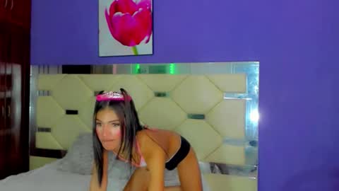 dollcute_latin online show from March 10, 6:24 pm