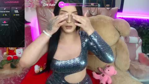 Snapshot of dollfire_bigass chatting on January 26, 7:31 pm ginna online show from January 26, 7:31 pm