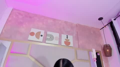 Snapshot of dollsweety chatting on October 10, 10:09 pm Dollsweety online show from October 10, 10:09 pm
