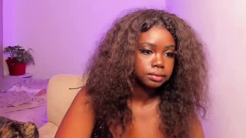 emily --  online show from December 6, 10:16 am