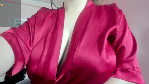 Snapshot of dolly_zoe chatting on February 3, 6:45 am Call me Zoe  online show from February 3, 6:45 am