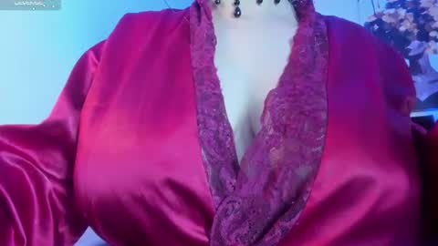 Snapshot of dolly_zoe chatting on June 27, 4:01 pm Call me Zoe online show from June 27, 4:01 pm