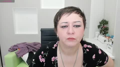 DoloresSea online show from December 8, 5:29 am