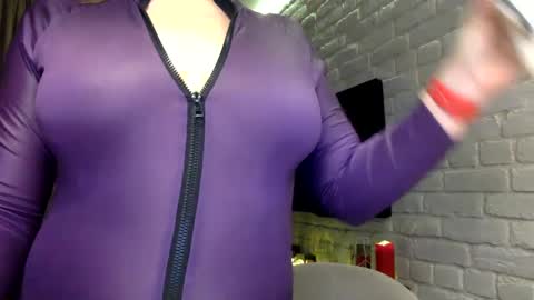 DOM MUMMY online show from December 28, 7:22 am