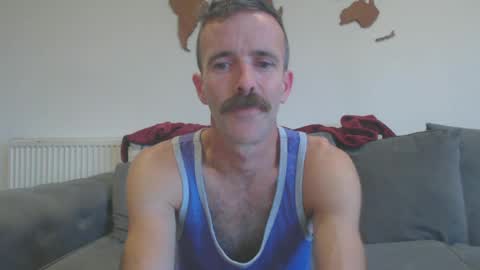 Snapshot of dombolio chatting on June 19, 10:41 am Dombol online show from June 19, 10:41 am