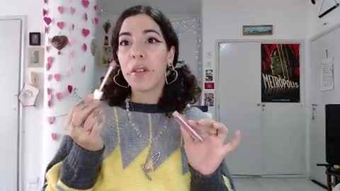 Snapshot of domenica_dos_ouros chatting on June 16, 1:25 pm sweet domme online show from June 16, 1:25 pm
