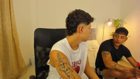 Snapshot of domi_master chatting on February 12, 12:27 am MASTER online show from February 12, 12:27 am