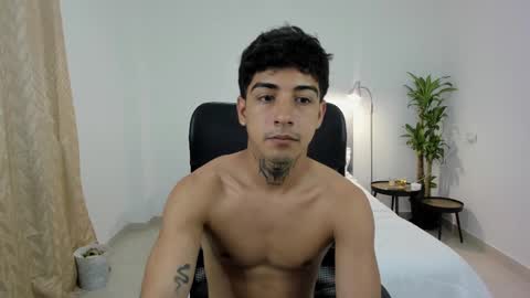 Snapshot of domi_master chatting on February 26, 11:48 pm MASTER online show from February 26, 11:48 pm