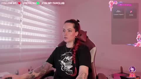 Snapshot of domina_deivis chatting on February 22, 9:34 am I WILL BE BACK ON WEDNESDAY DECEMBER 4 0100AM COLOMBIA TIME online show from February 22, 9:34 am