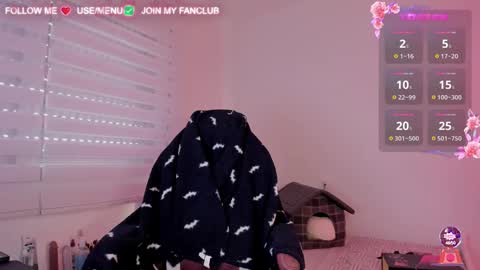 Snapshot of domina_deivis chatting on February 24, 9:10 am I WILL BE BACK ON WEDNESDAY DECEMBER 4 0100AM COLOMBIA TIME online show from February 24, 9:10 am