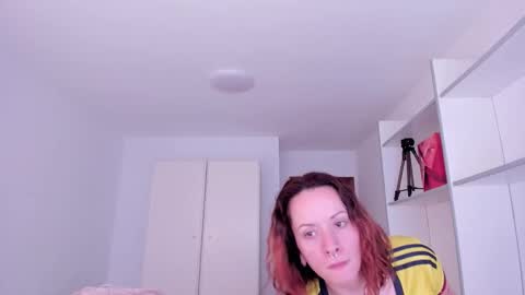 Snapshot of domina_deivis chatting on October 8, 8:01 am I WILL BE BACK ON WEDNESDAY DECEMBER 4 0100AM COLOMBIA TIME online show from October 8, 8:01 am