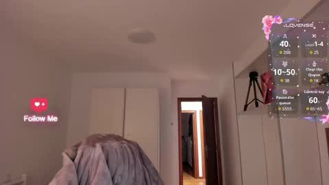 I WILL BE BACK ON WEDNESDAY DECEMBER 4 0100AM COLOMBIA TIME    online show from October 26, 6:08 am