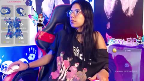 Snapshot of domina_lia chatting on March 4, 1:55 am Domina Lia online show from March 4, 1:55 am