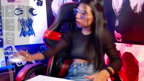 Snapshot of domina_lia chatting on March 8, 2:04 am Domina Lia online show from March 8, 2:04 am