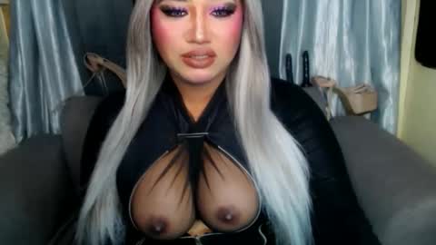 dominant10inchcock online show from November 17, 9:48 am