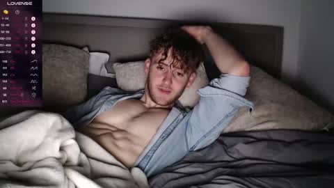 Snapshot of dominantalex182 chatting on December 19, 2:13 pm Alex...  online show from December 19, 2:13 pm