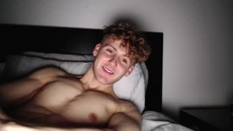 Snapshot of dominantalex182 chatting on December 29, 8:04 pm Alex...  online show from December 29, 8:04 pm