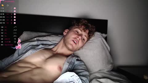 Snapshot of dominantalex182 chatting on January 1, 6:47 am Alex...  online show from January 1, 6:47 am