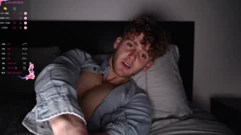 Snapshot of dominantalex182 chatting on January 2, 2:24 pm Alex...  online show from January 2, 2:24 pm