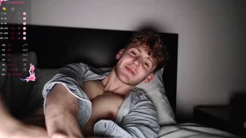 Snapshot of dominantalex182 chatting on January 4, 10:02 pm Alex...  online show from January 4, 10:02 pm