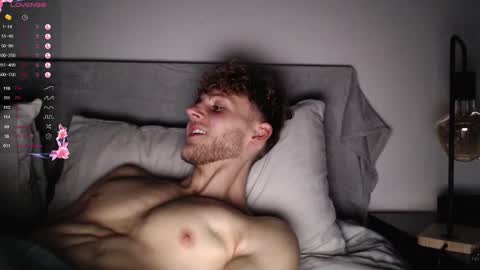 Snapshot of dominantalex182 chatting on January 19, 2:06 pm Alex...  online show from January 19, 2:06 pm