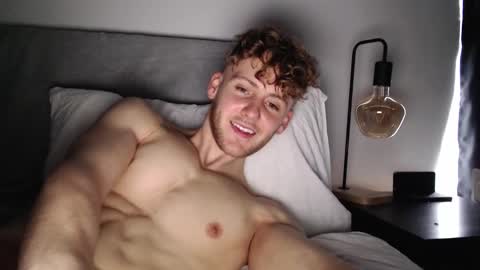 Snapshot of dominantalex182 chatting on January 29, 2:32 pm Alex...  online show from January 29, 2:32 pm