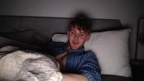 Snapshot of dominantalex182 chatting on February 9, 1:00 am Alex...  online show from February 9, 1:00 am