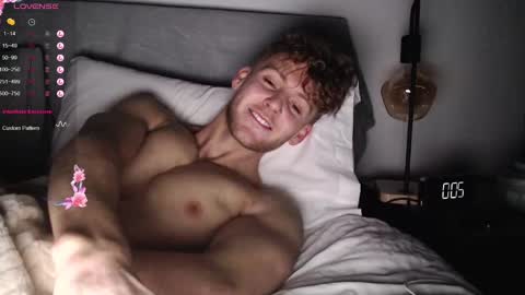 Snapshot of dominantalex182 chatting on February 17, 12:10 am Alex...  online show from February 17, 12:10 am