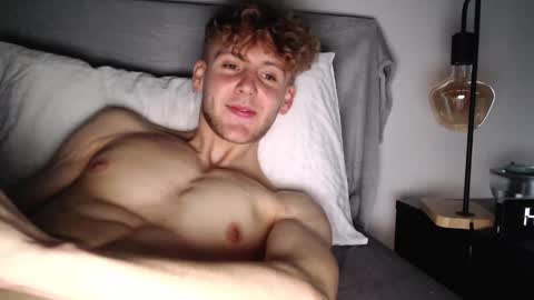 Snapshot of dominantalex182 chatting on February 25, 2:22 pm Alex...  online show from February 25, 2:22 pm