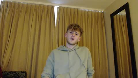 Snapshot of dominantalex182 chatting on March 7, 2:34 pm Alex...  online show from March 7, 2:34 pm