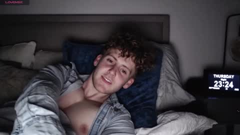 Snapshot of dominantalex182 chatting on September 25, 10:24 pm Alex...  online show from September 25, 10:24 pm