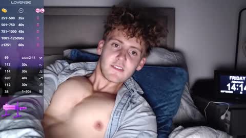 Snapshot of dominantalex182 chatting on September 26, 1:15 pm Alex...  online show from September 26, 1:15 pm