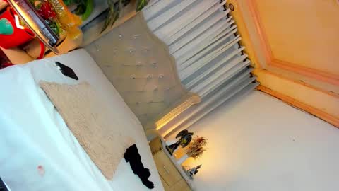 CALL ME BABY BELLA online show from October 20, 5:24 pm