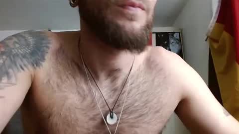 Logan - INDEPENDET MODEL online show from April 1, 5:21 pm