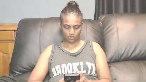 Snapshot of dominate_stud chatting on February 2, 1:54 pm dominate_stud online show from February 2, 1:54 pm