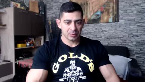 Snapshot of dominatemuscle chatting on December 8, 10:52 am Kevin online show from December 8, 10:52 am