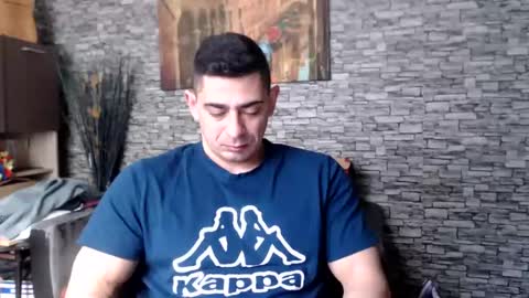 Snapshot of dominatemuscle chatting on December 28, 1:06 pm Kevin online show from December 28, 1:06 pm