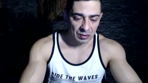 Snapshot of dominatemuscle chatting on January 2, 8:02 pm Kevin online show from January 2, 8:02 pm