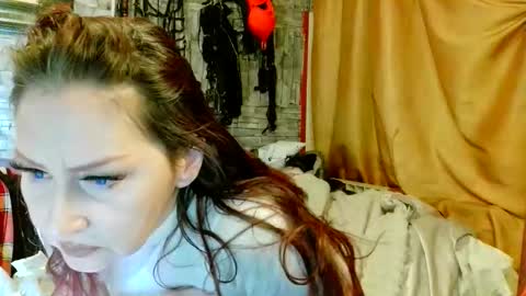 Snapshot of dominatrixredsonyja666666 chatting on February 27, 7:25 pm Dominatrixredsonyja666666 online show from February 27, 7:25 pm