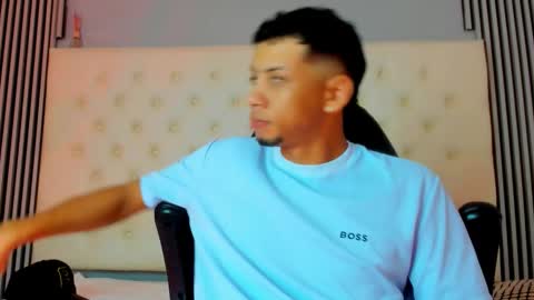 Dominic online show from March 8, 2:04 am