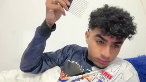 Snapshot of dominic_brand chatting on October 4, 5:16 am Brandon online show from October 4, 5:16 am