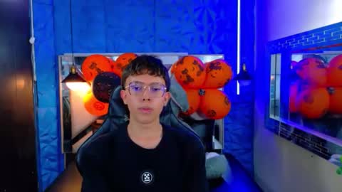 dominic_carminex online show from October 23, 8:18 pm