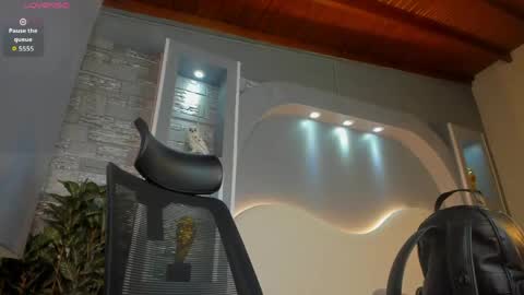 dominic de luca online show from April 27, 4:32 am