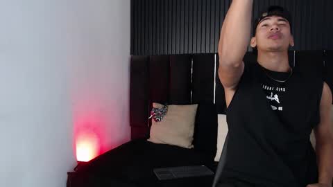 Dominic online show from October 17, 11:18 pm