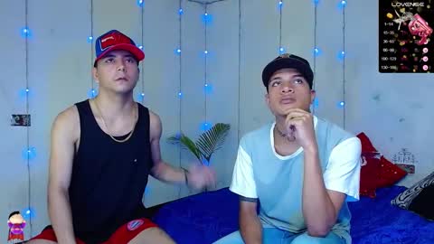 DOMINIC AND ANDREW online show from December 24, 9:50 am