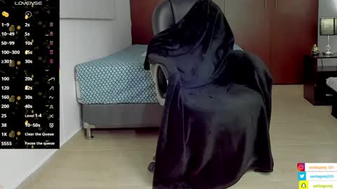 SANTI  independent model online show from April 9, 2:11 am