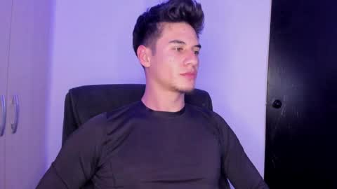 Snapshot of dominic_radccliffe chatting on May 20, 3:13 am Your real love online show from May 20, 3:13 am
