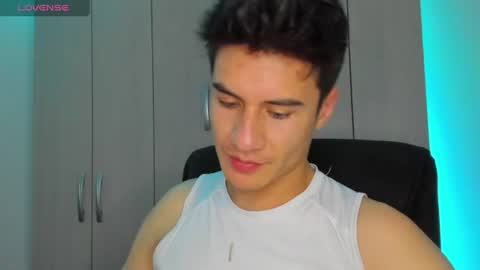 Snapshot of dominic_radccliffe chatting on July 12, 11:07 pm Your real love online show from July 12, 11:07 pm